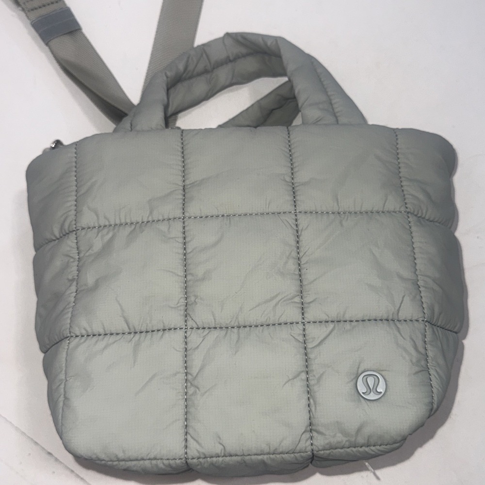 Lululemon Quilted Grid Crossbody Bag Green Gray Puffer Tote Adjustable Strap O/S - Picture 14 of 16
